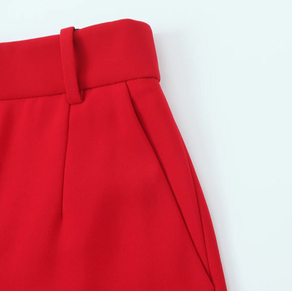 Verel Red Flare Set